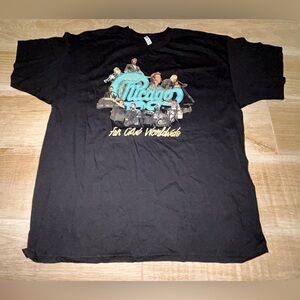 Chicago The Band Fan Club Graphic Tee Shirt